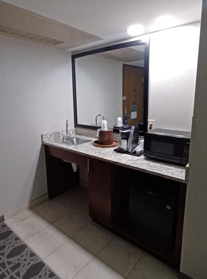 Holiday Inn - Mcallen - Medical Center Area, An Ihg Hotel Екстериор снимка