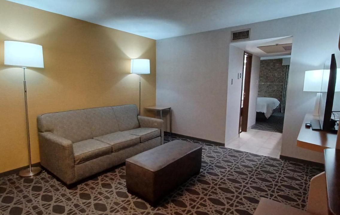 Holiday Inn - Mcallen - Medical Center Area, An Ihg Hotel Екстериор снимка